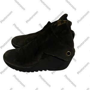 Fly London Yebi Gray Shoes Sz 6/7(37)